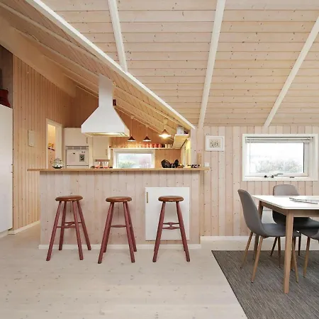 Three-bedroom In Nykobing Sj 7 Lumsas