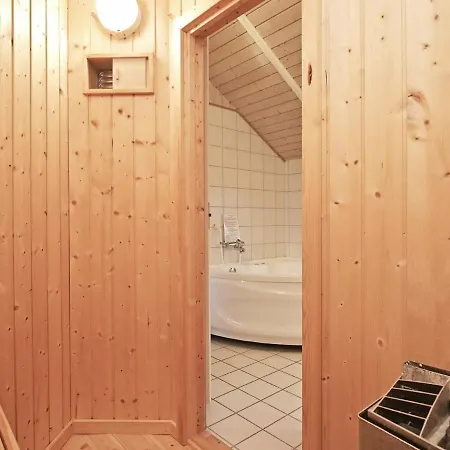 Three-bedroom In Nykobing Sj 7 Semesterbostad *