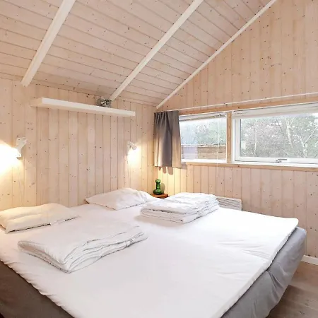 Three-bedroom In Nykobing Sj 7 Semesterbostad